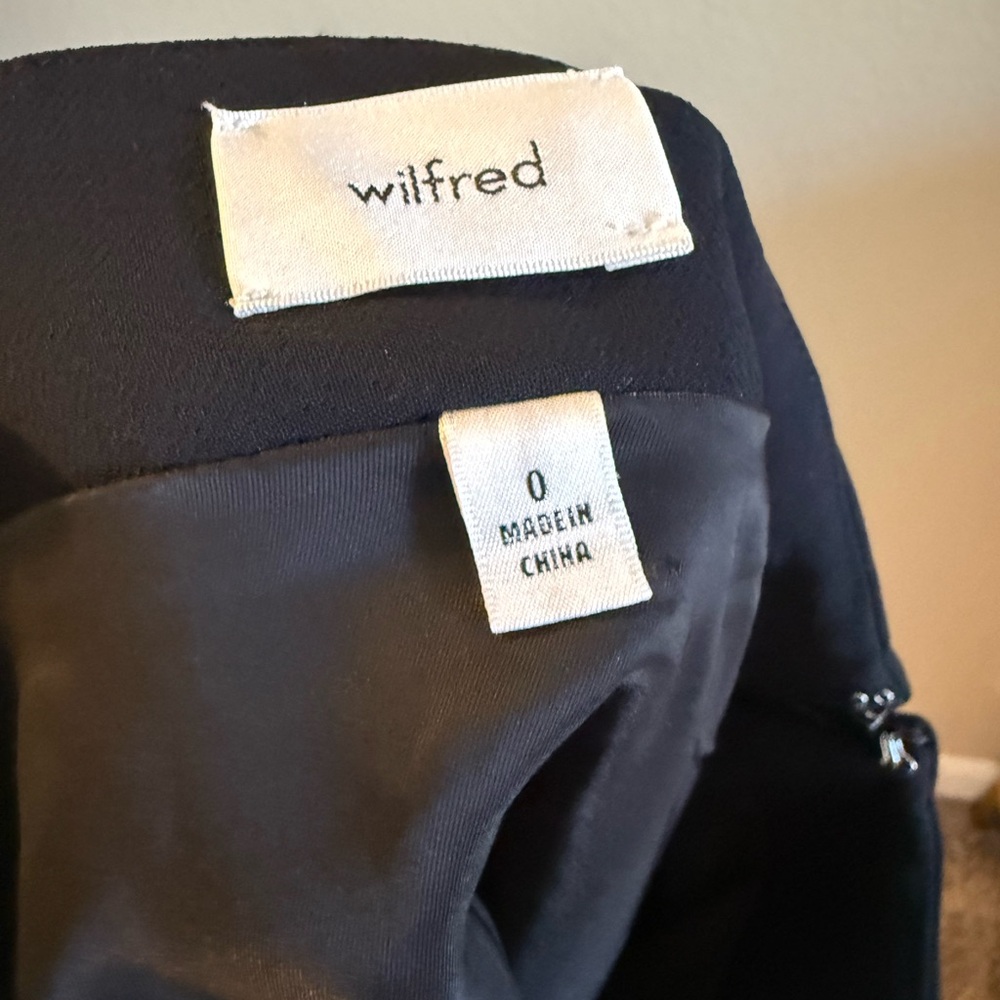 Aritzia Black Vanilli Mini Skirt - Picture 5 of 6